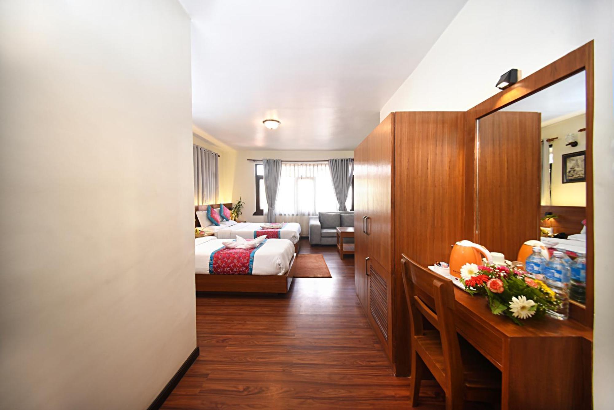 Hotel Amaryllis Kathmandu Bagian luar foto